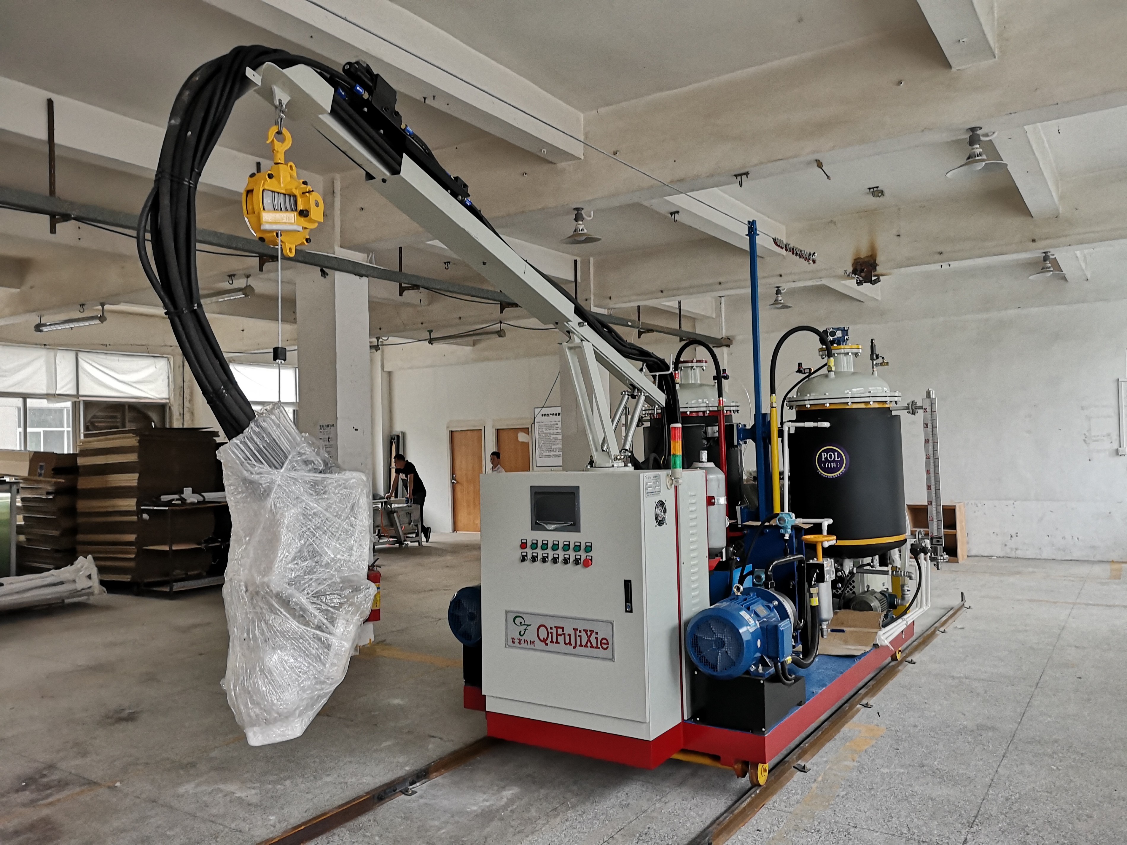 Fully Automated Cyclopentane Foaming Machine